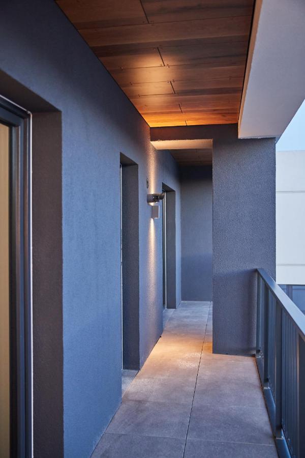 Quiboo Cosmopolit Apartment Brasov Ngoại thất bức ảnh